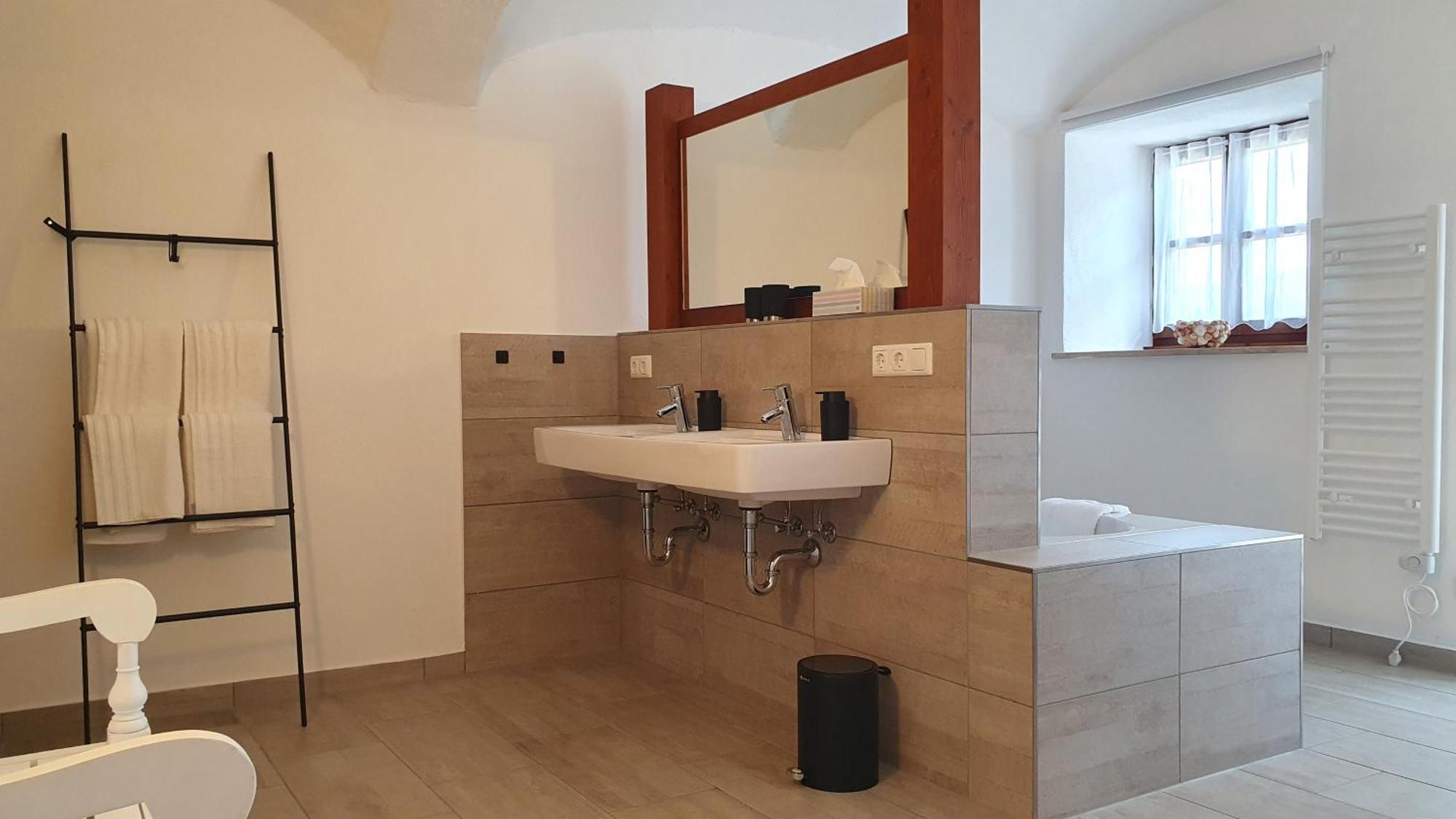 Ferienwohnung Mit Alpenblick - Kufstein Suite Am Simssee Stephanskirchen Exterior foto